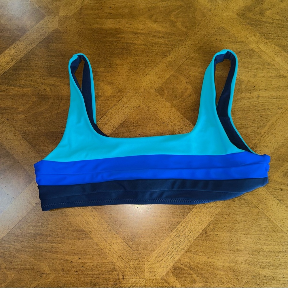 Salty Co Clothing Blue & Black Women's Swim Top